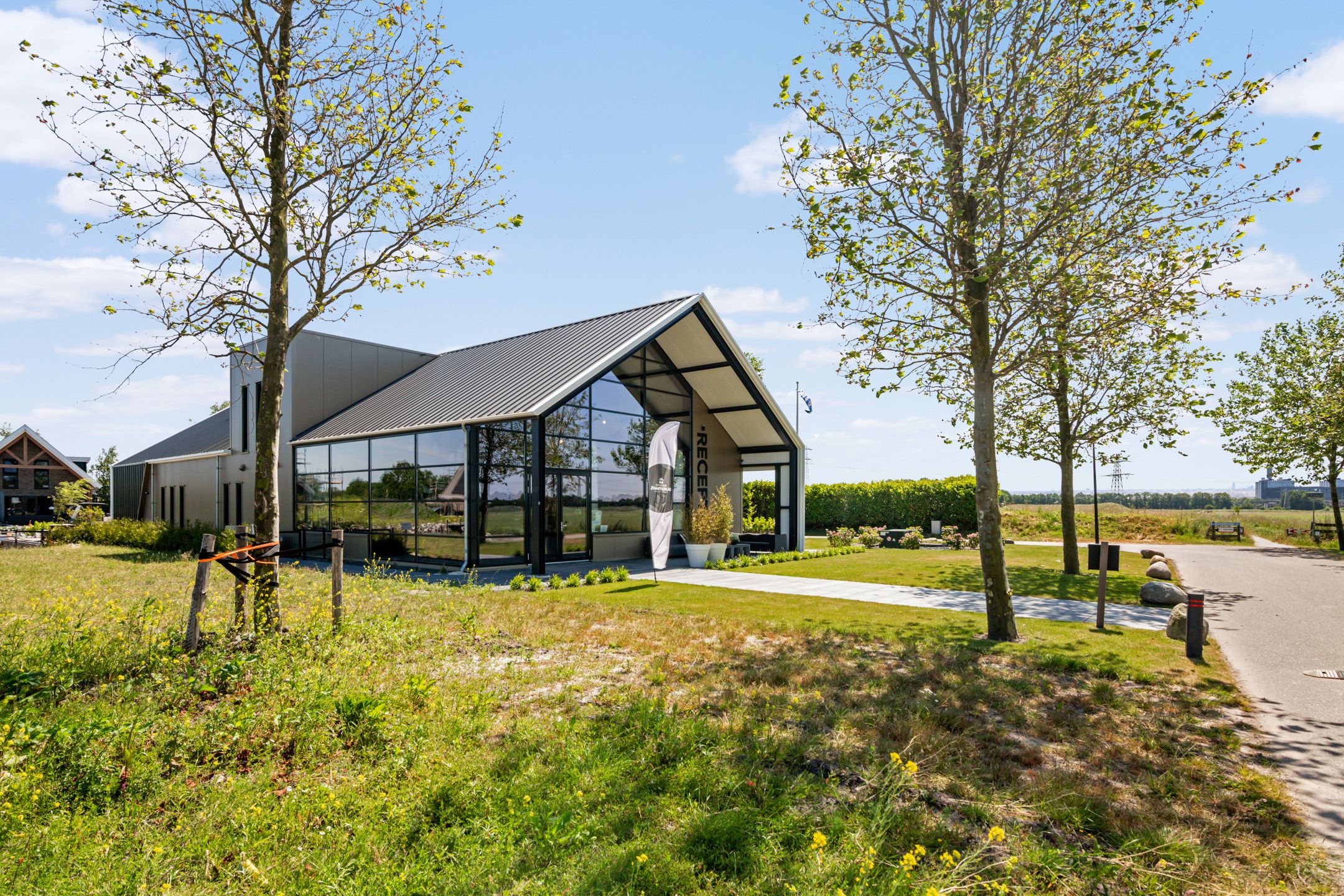 Photo 39 of Rijksstraatweg 80-130