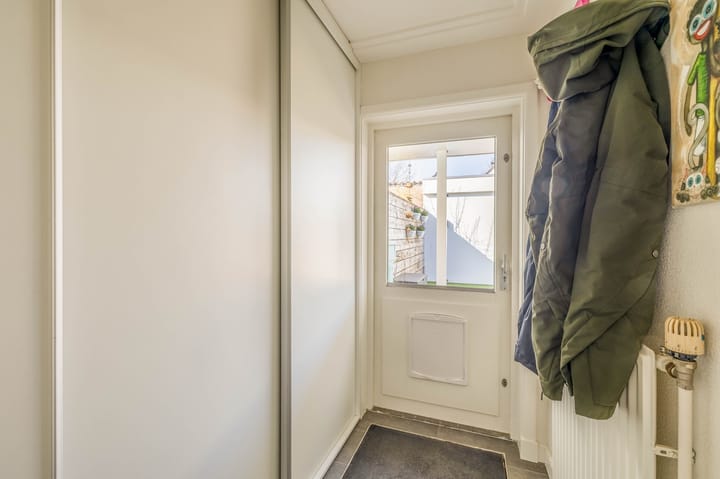 Photo 12 of Wijsstraat 61