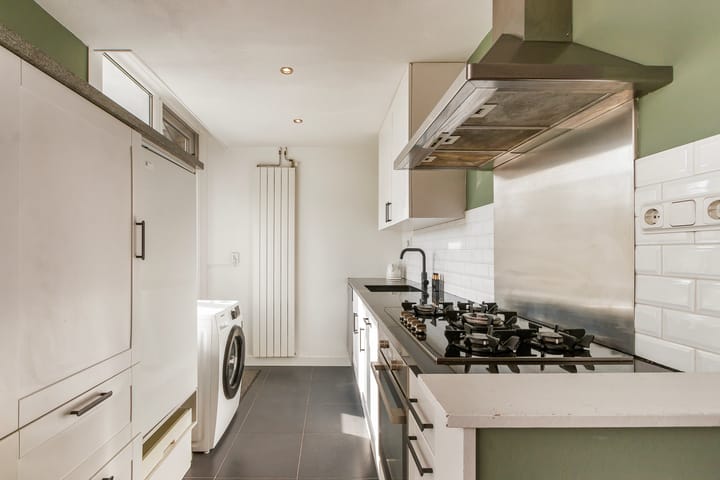 Foto 15 van Burgemeester Crezéestraat 47