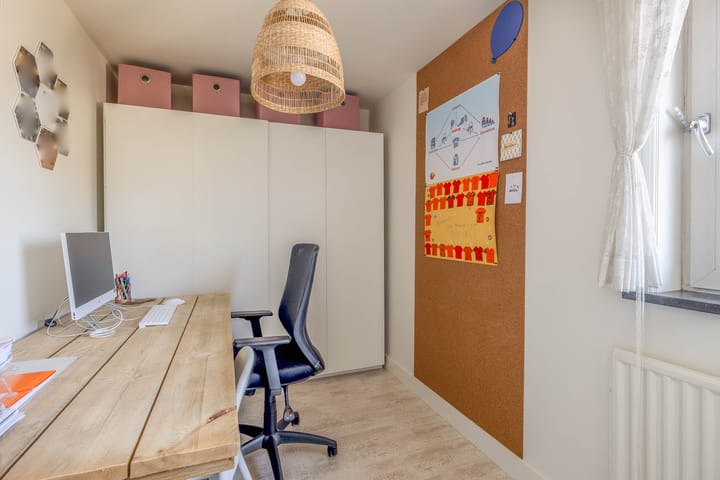 Photo 24 of Wijsstraat 61