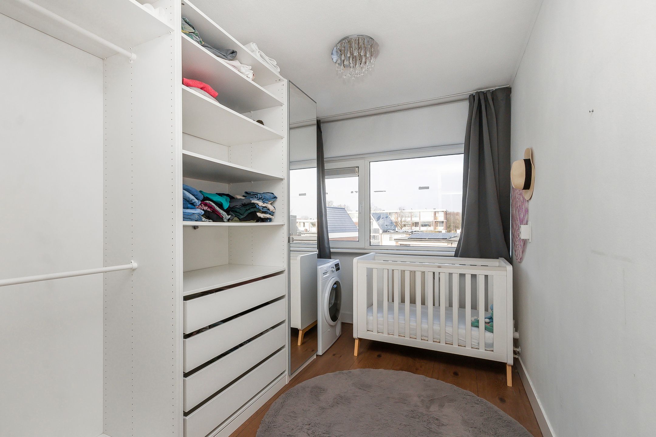 Foto 21 van Burgemeester Crezéestraat 47