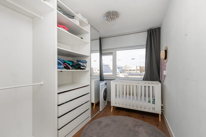 Foto 21 van Burgemeester Crezéestraat 47