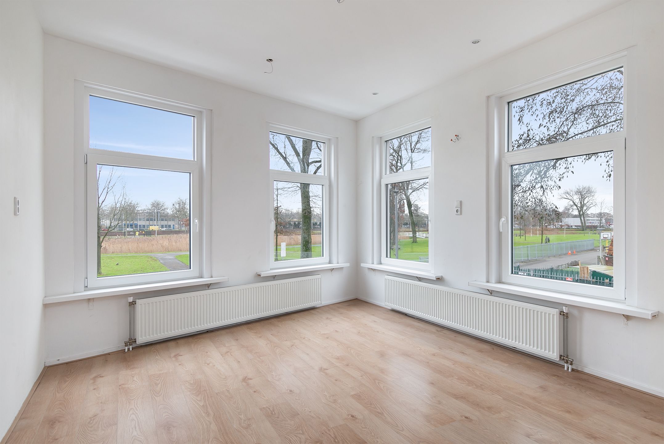 Foto 3 van West-Varkenoordseweg 365-A01