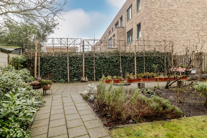 Foto 26 van Teteringsedijk 83