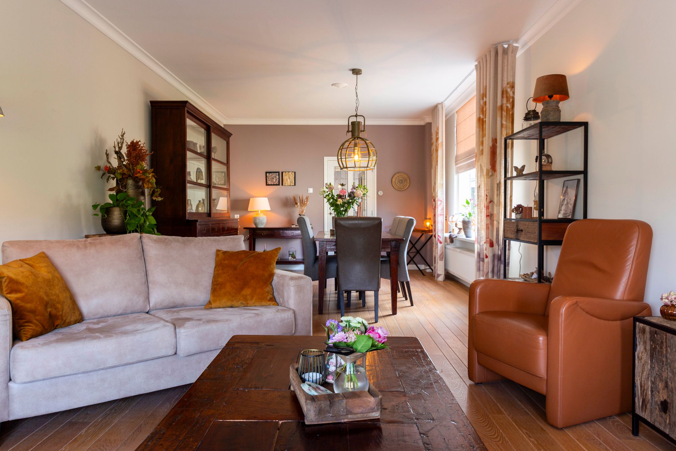 Foto 3 van Parallelweg 43