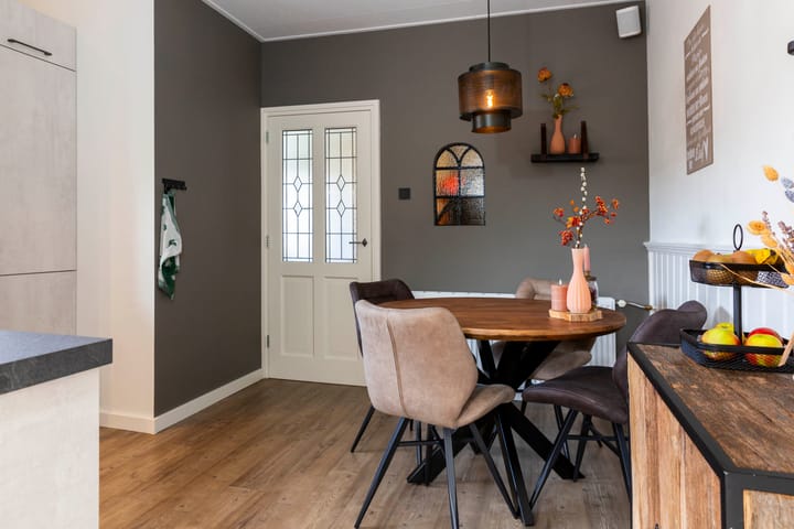 Foto 7 van Parallelweg 43