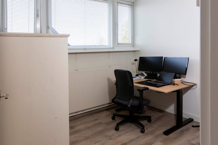 Foto 15 van Parallelweg 43