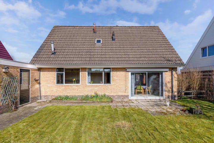 Photo 37 of Iisbaenstrjitte 4