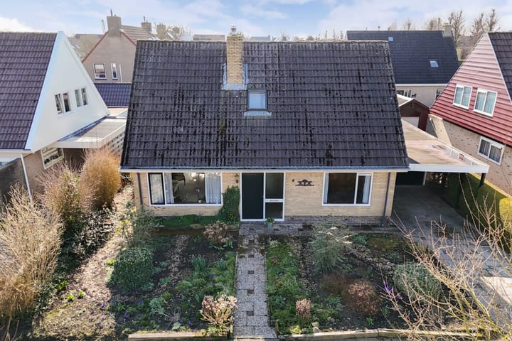 Photo 41 of Iisbaenstrjitte 4