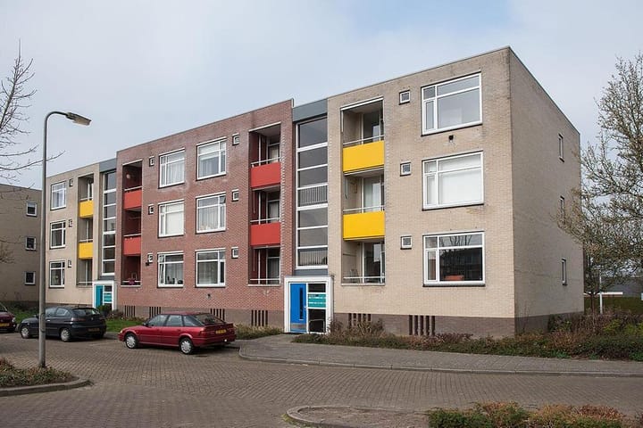 Photo 1 of Bonairestraat 10