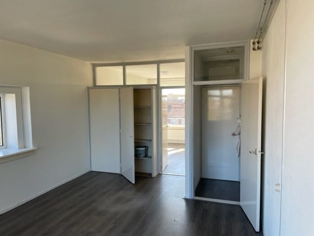 Photo 6 of Bonairestraat 10