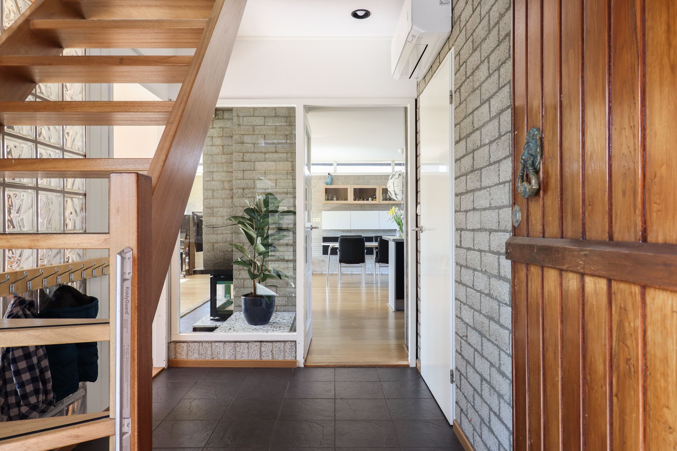 Photo 24 of Dr. E. Wassenberghstrjitte 36