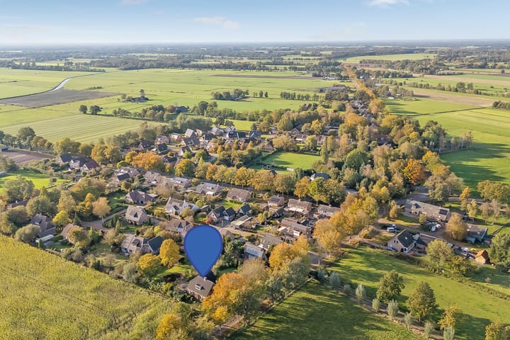 Photo 6 of Meeuwenweg