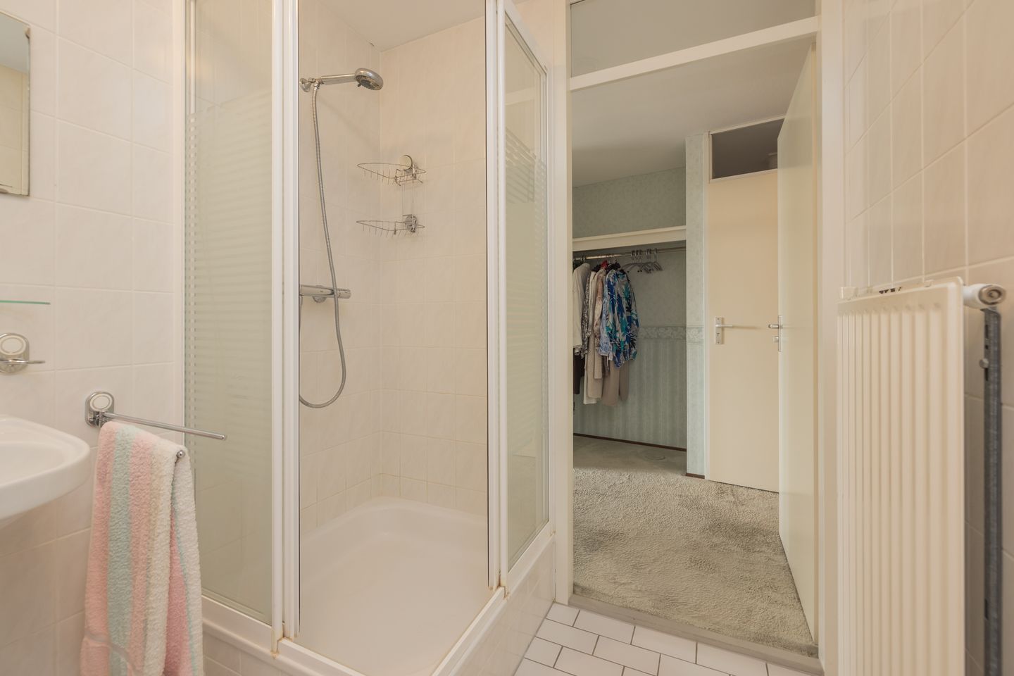 Foto 19 van Meeuwenlaan 74