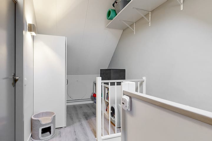 Photo 23 of Marconistraat 42