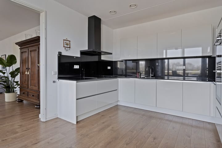 Foto 18 van Pieter Breughellaan 107