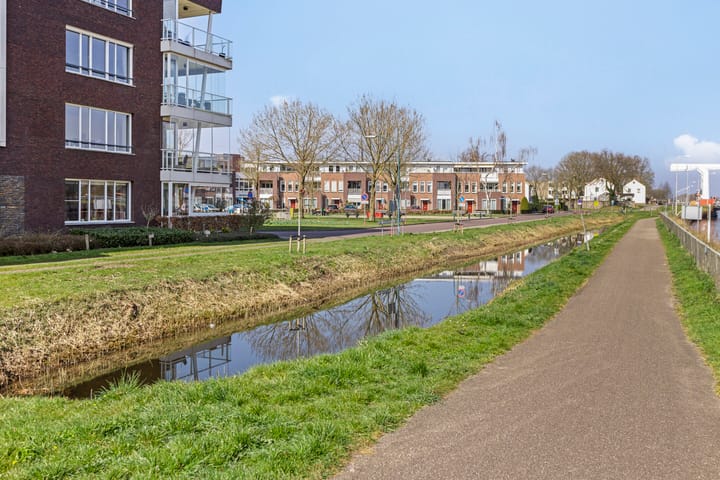 Foto 40 van Pieter Breughellaan 107