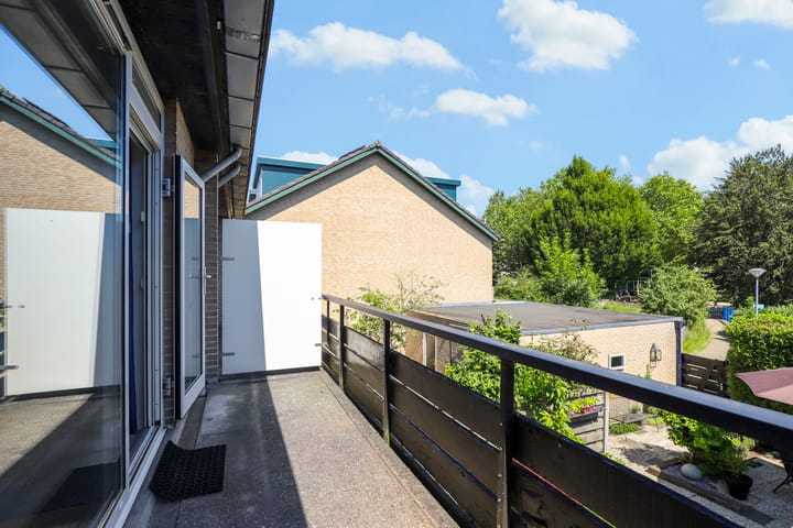 Foto 30 van Van der Hoevensstraat 60