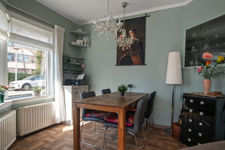 Foto 4 van Meeuwenstraat 11