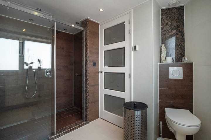 Foto 13 van Meeuwenstraat 11