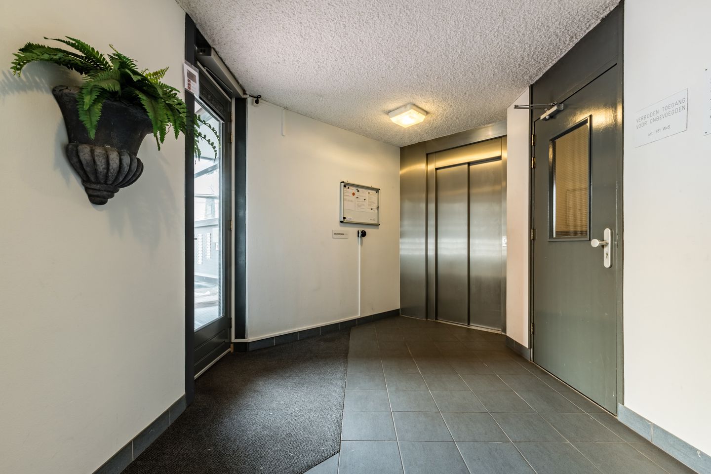 Foto 29 van Stella Agsteribbeland 67