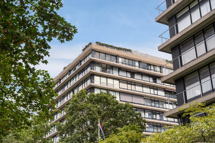 Foto 4 van Sir Winston Churchillln 283-F055