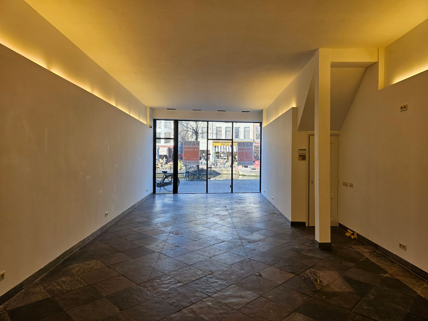 Bekijk foto 5 van Nieuwe Rijn 33