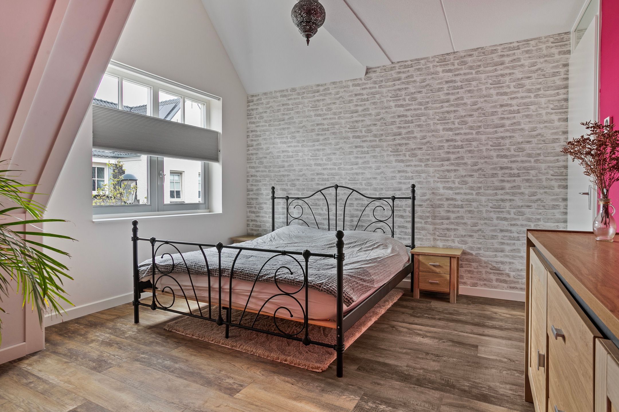 Foto 24 van Cellostraat 10