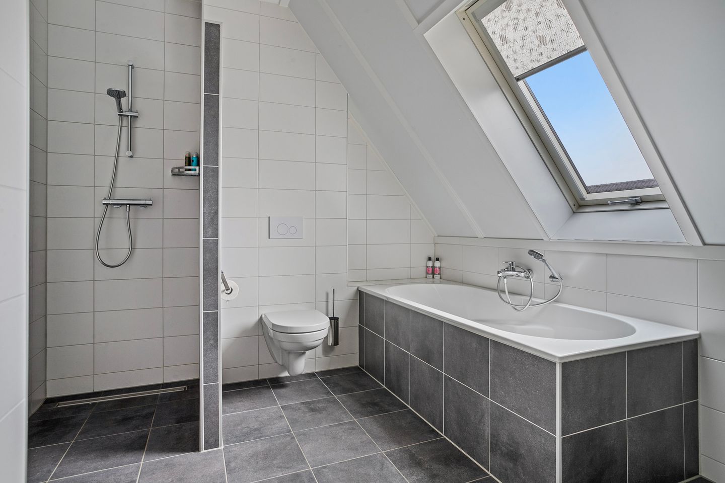 Foto 29 van Cellostraat 10