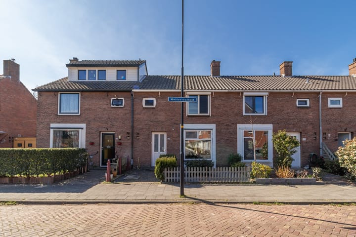 Koopwoningen - huizen te koop in [Funda]