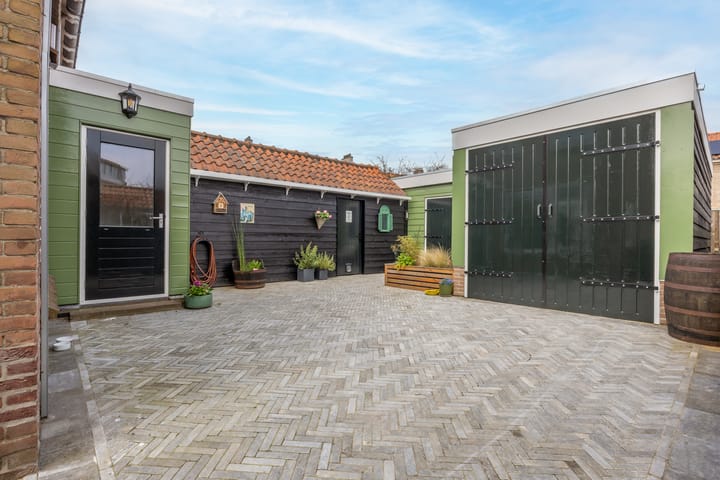 Foto 2 van Burgemeester Ferfstraat 2