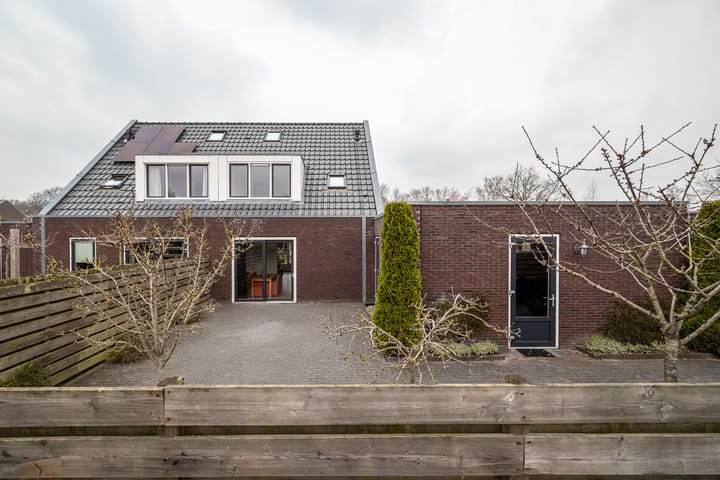 Foto 11 van Moerdobbe 16