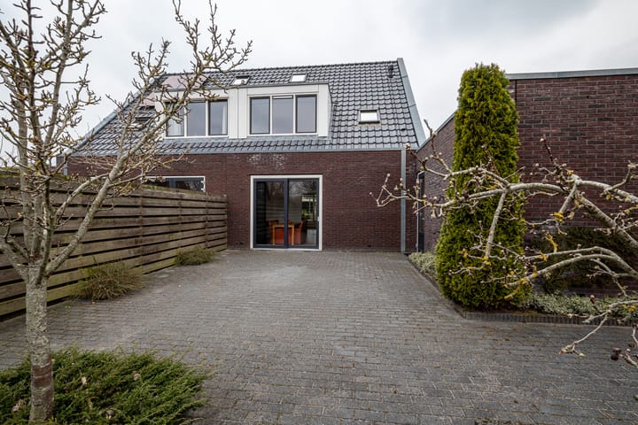 Foto 13 van Moerdobbe 16