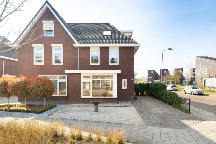 Foto 1 van Alexander de Grotestraat 6