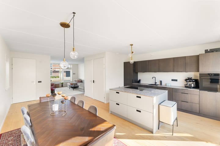 Foto 9 van Alexander de Grotestraat 6