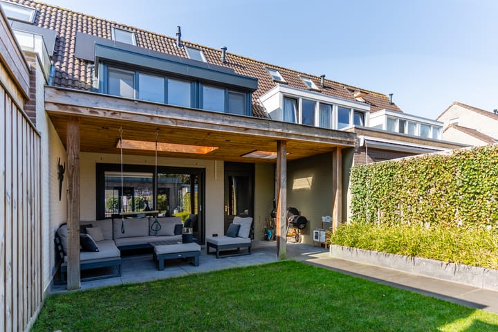 Foto 25 van Ooievaarshoek 19