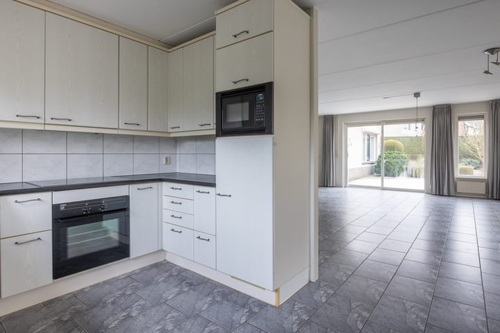 Foto 13 van Boterbloem 25