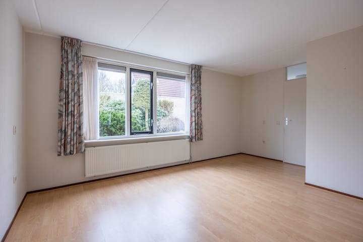 Foto 18 van Boterbloem 25