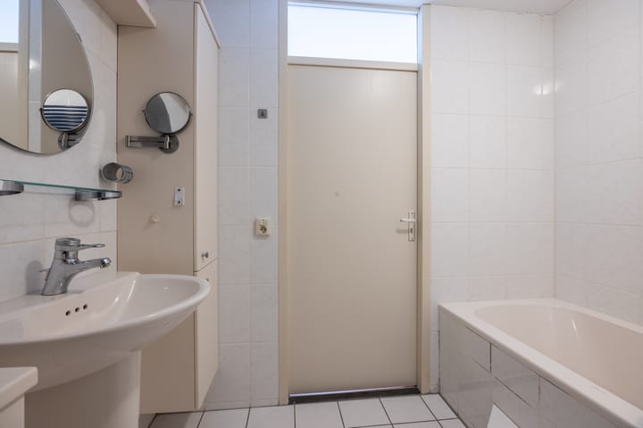 Foto 24 van Boterbloem 25