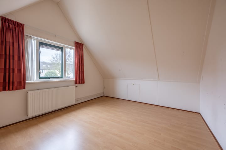 Foto 32 van Boterbloem 25