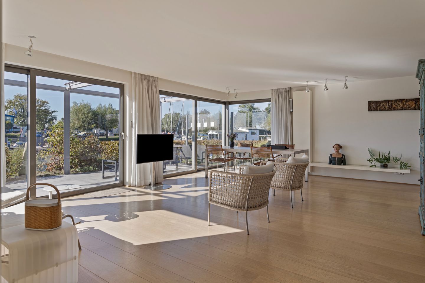 Photo 10 of Veerdam 28