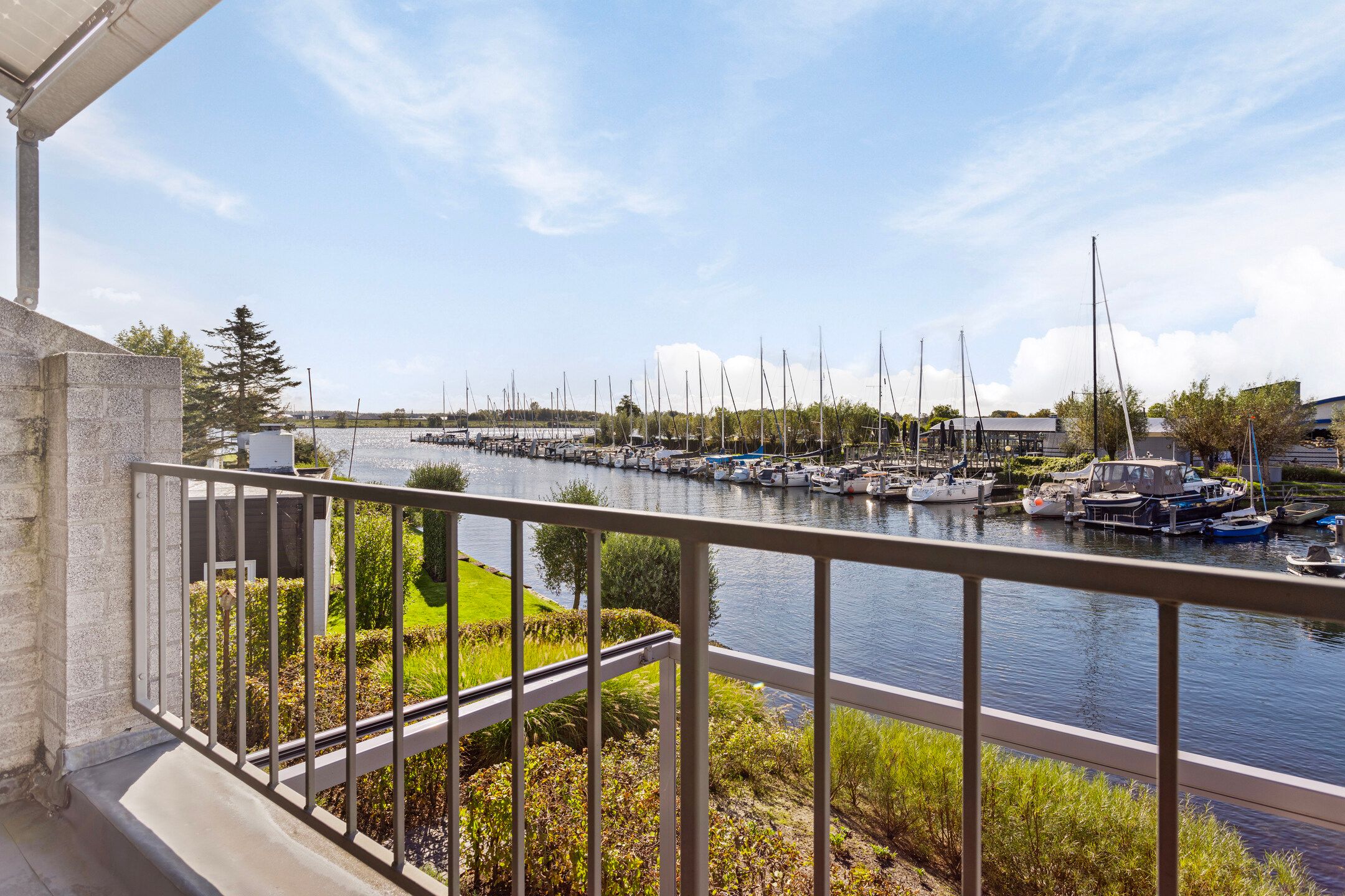 Photo 36 of Veerdam 28