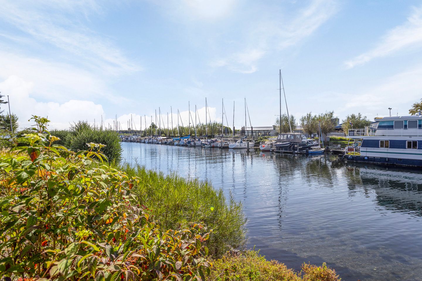 Photo 44 of Veerdam 28