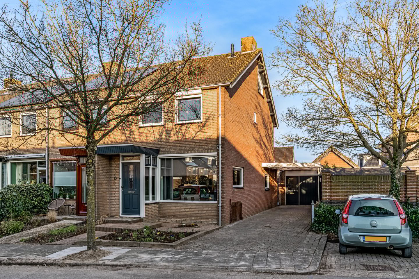 Foto 1 van Esdoornstraat 15