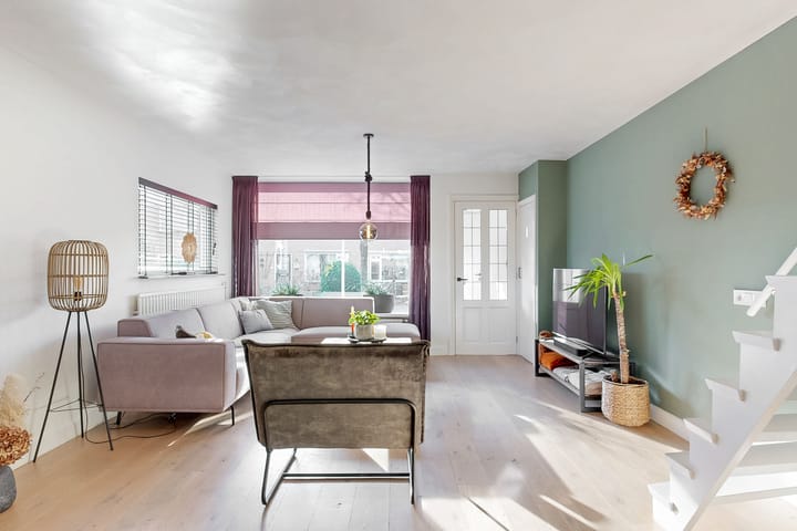 Foto 5 van Esdoornstraat 15