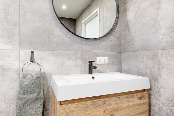 Photo 24 of Esdoornstraat 15