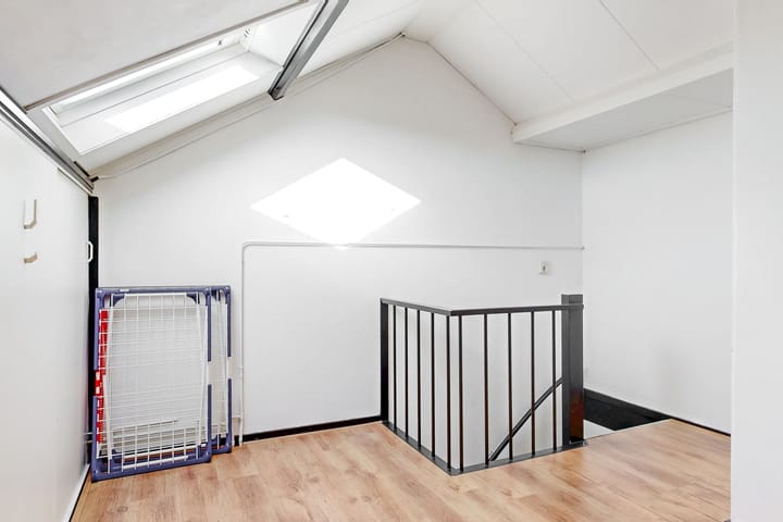 Photo 30 of Esdoornstraat 15