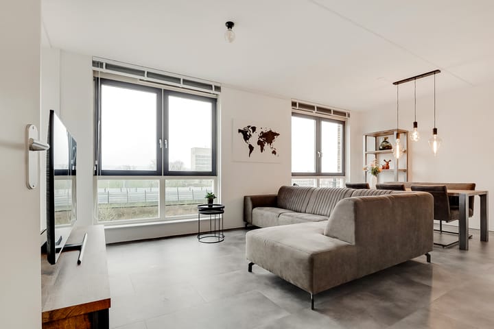 Foto 7 van Louis Armstronglaan 716