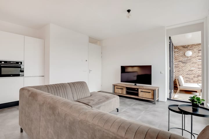 Foto 11 van Louis Armstronglaan 716