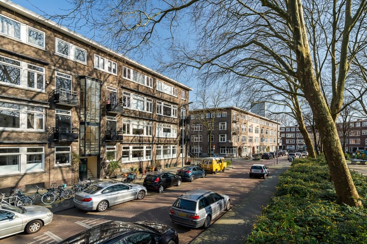 Foto 4 van Baljuwplein 12